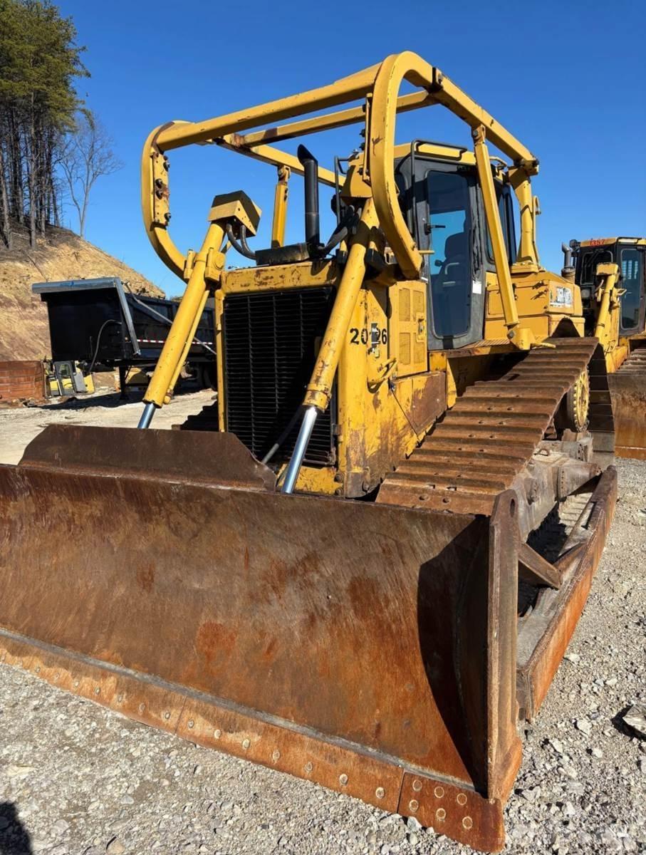 CAT D6R Buldožerji goseničarji