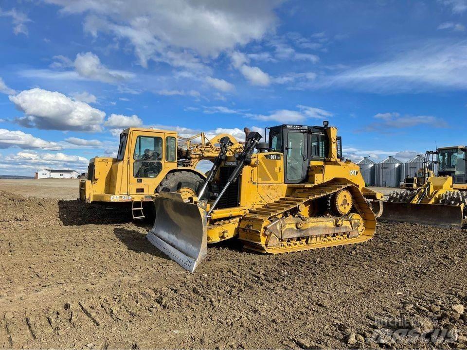 CAT D6T Buldožerji goseničarji