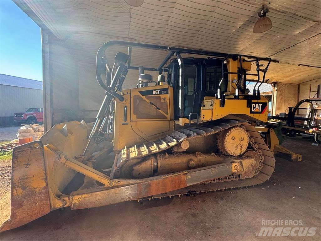 CAT D6T XW Buldožerji goseničarji