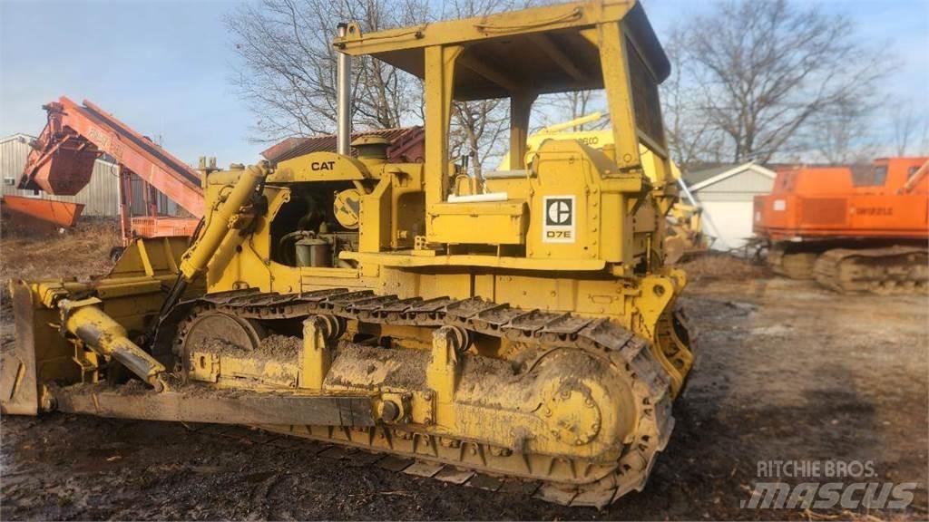 CAT D7F Buldožerji goseničarji