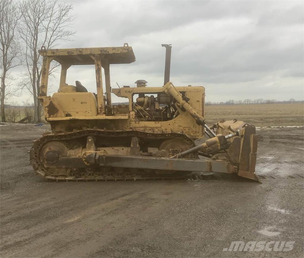 CAT D7F Buldožerji goseničarji