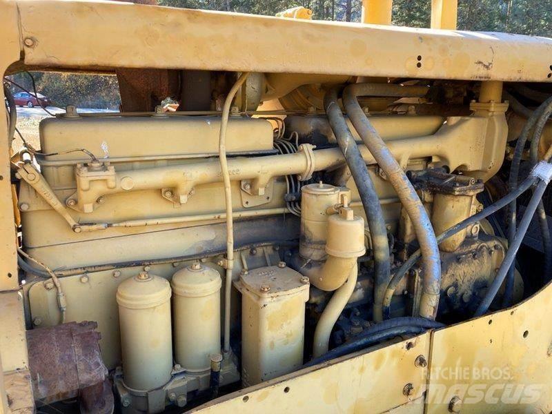 CAT D8H Buldožerji goseničarji
