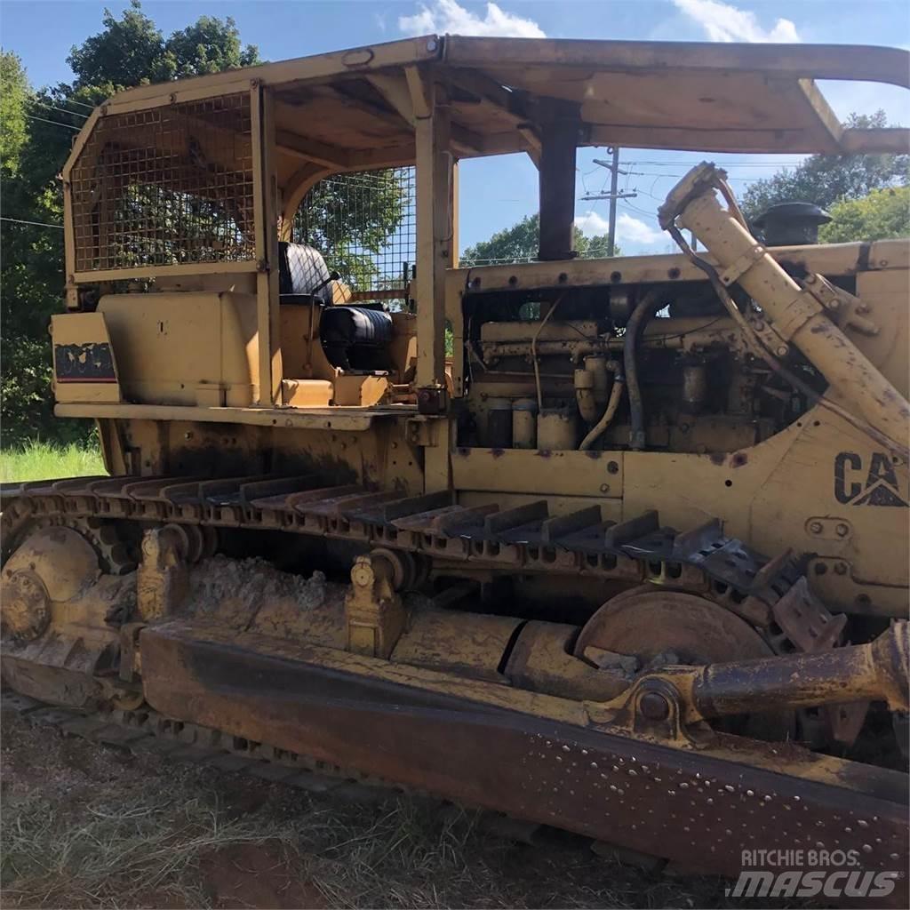 CAT D8H Buldožerji goseničarji