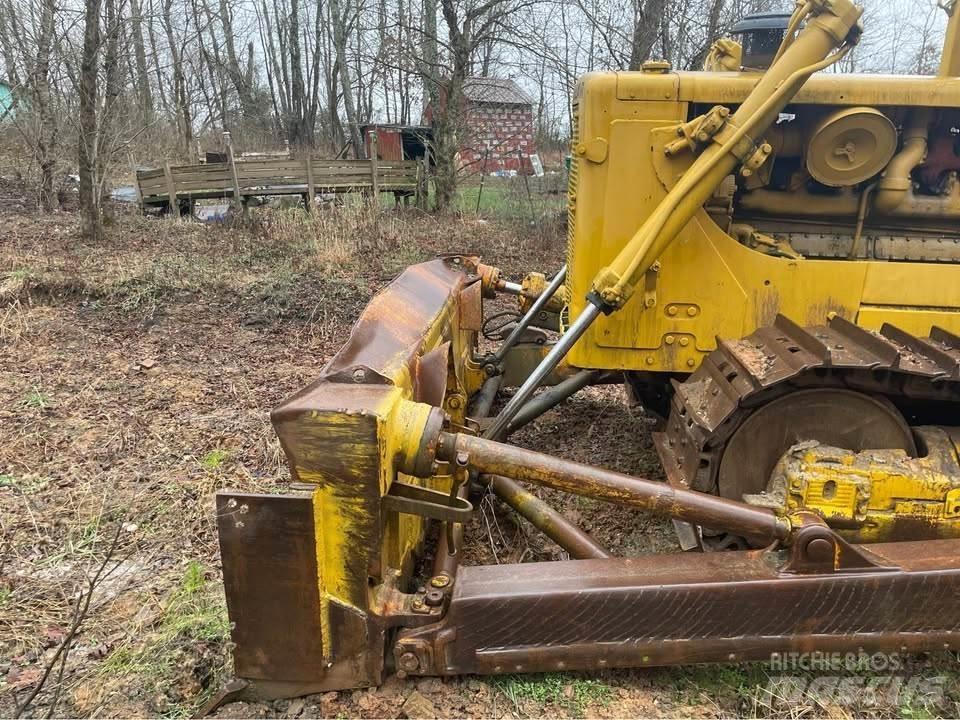 CAT D8H Buldožerji goseničarji
