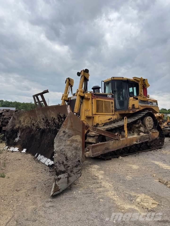 CAT D8R Buldožerji goseničarji
