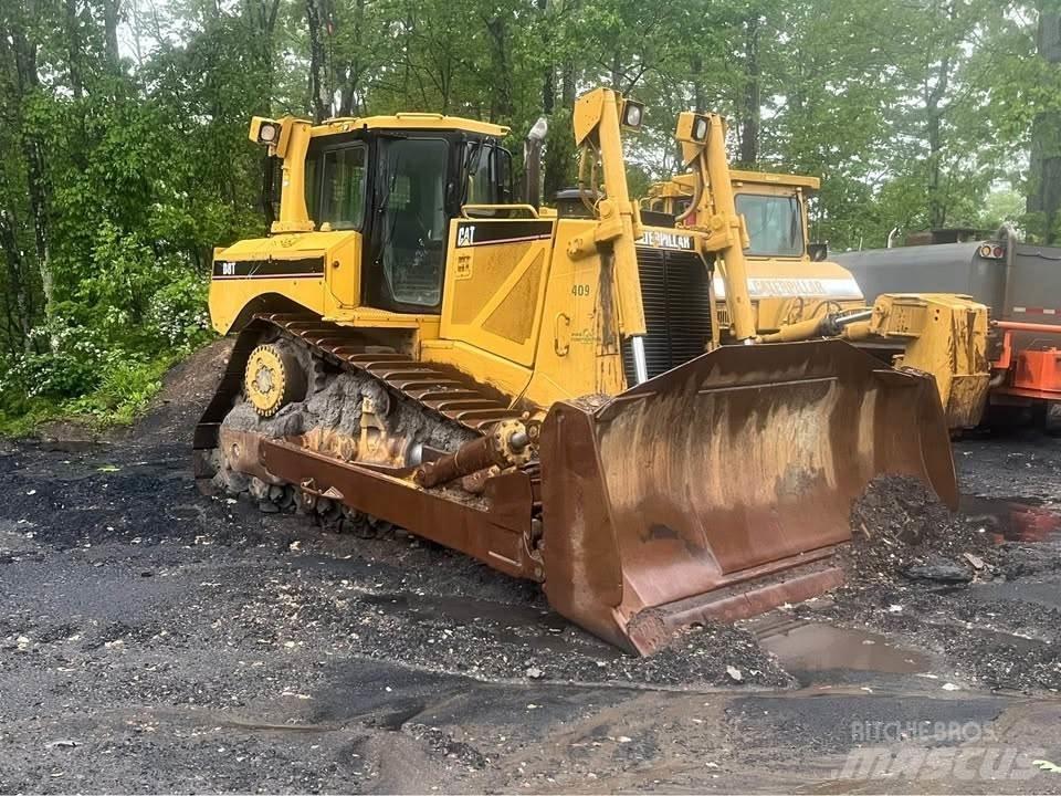CAT D8T Buldožerji goseničarji