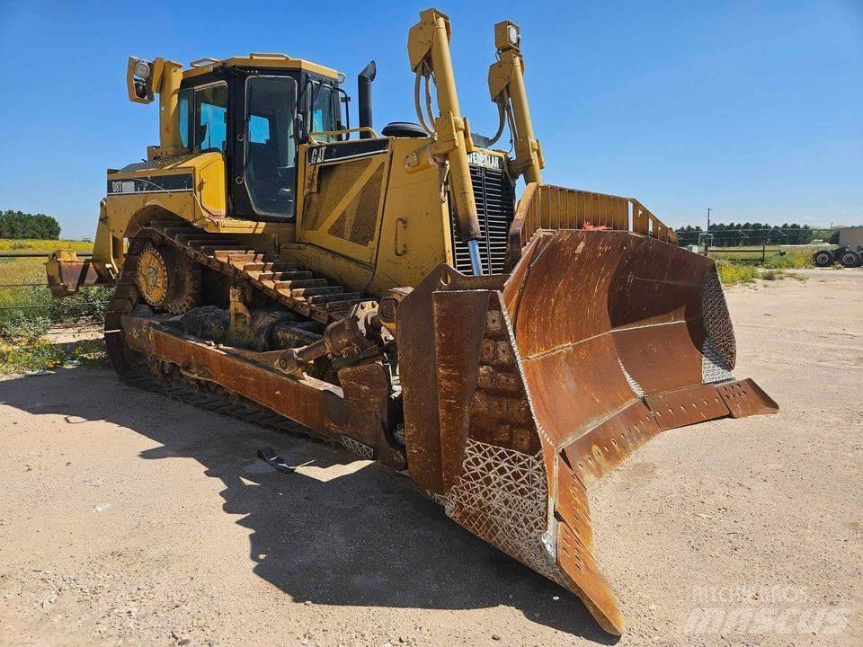 CAT D8T Buldožerji goseničarji