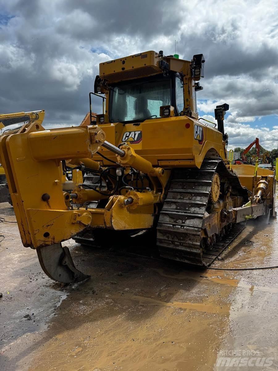 CAT D8T Buldožerji goseničarji