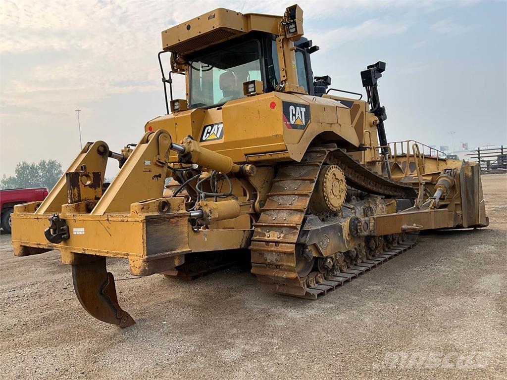 CAT D8T Buldožerji goseničarji