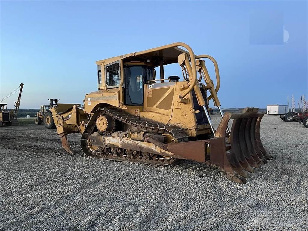 CAT D8T A Buldožerji goseničarji