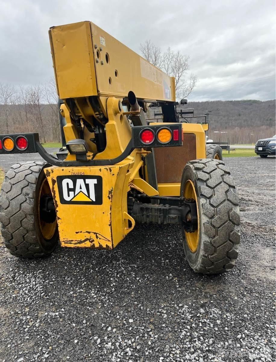 CAT TL943C Teleskopski viličarji