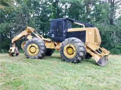  CTR 950B Skiderji