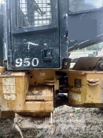  CTR 950B Skiderji