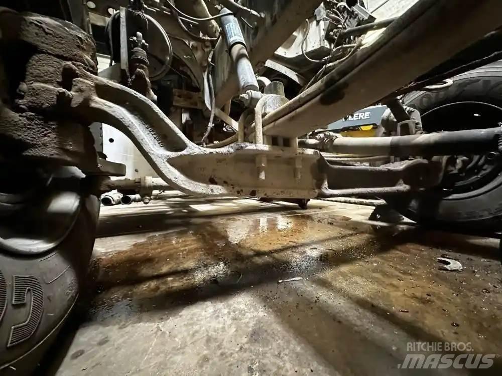  Dana 367 Osi