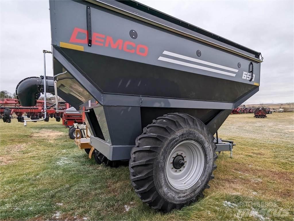 Demco 650 Prikolice za žito