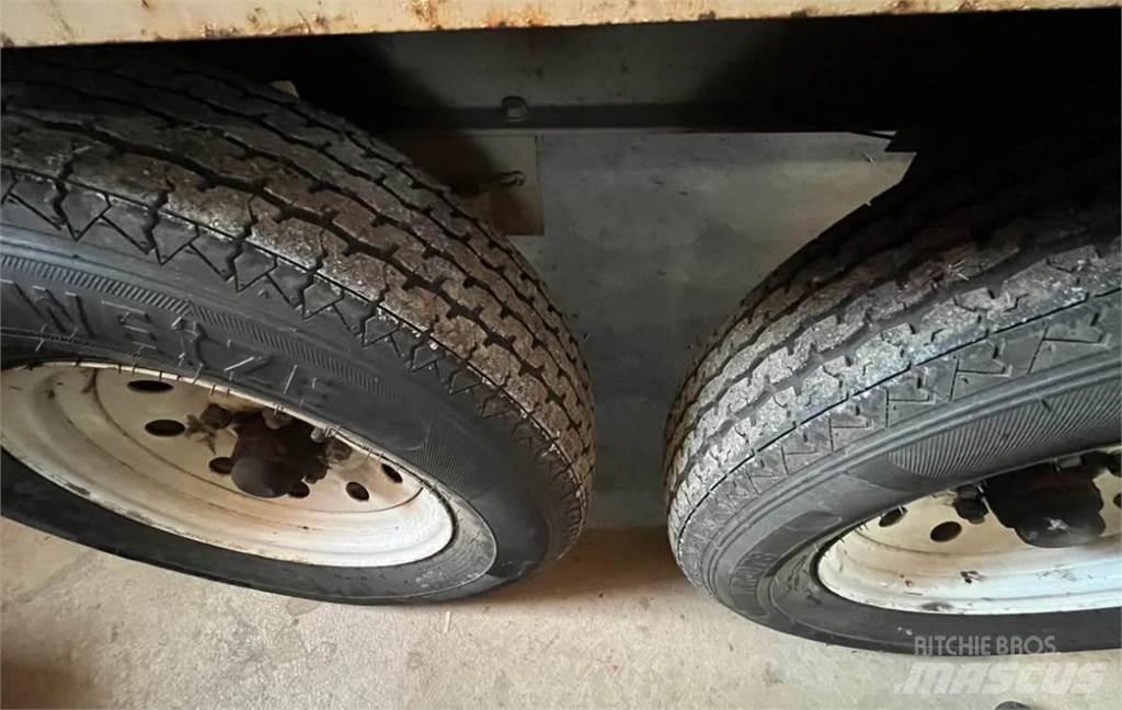 Finn BB302 Komunalna vozila