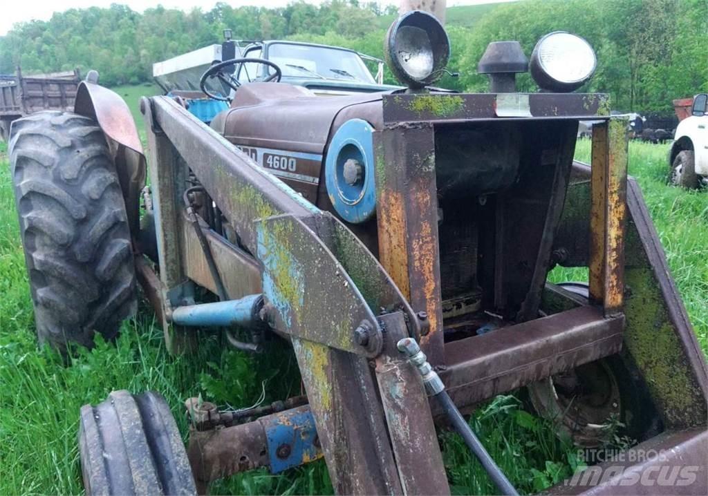Ford 4600 Traktorji