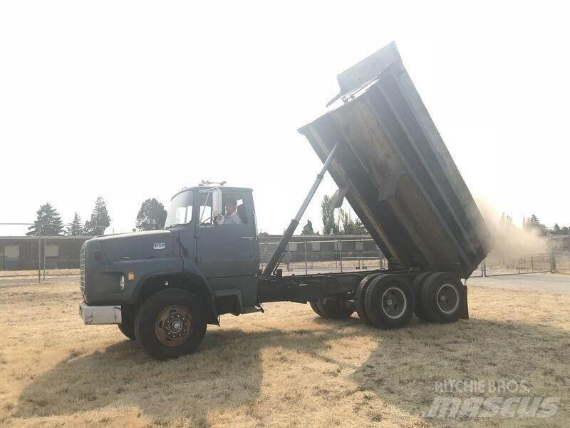 Ford 8000 Kiper tovornjaki