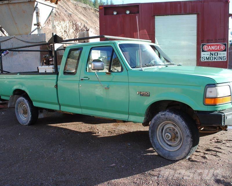 Ford F-250 Prekucniki