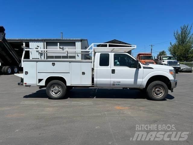 Ford F-350 Komunalna vozila