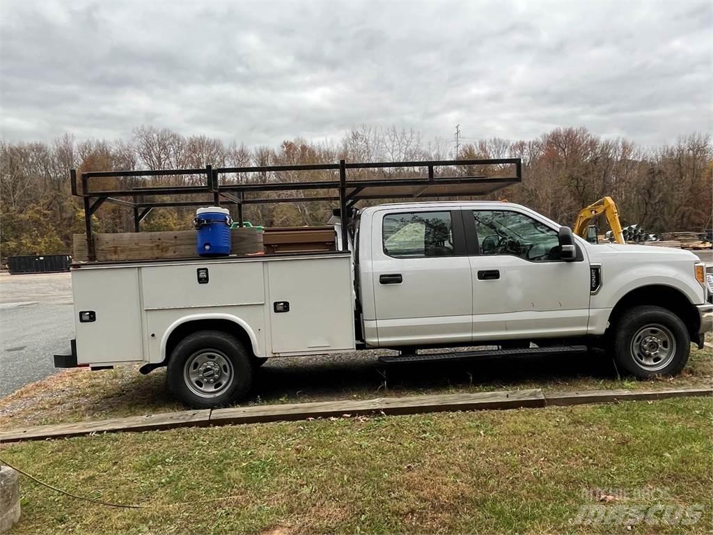 Ford F-350 Komunalna vozila
