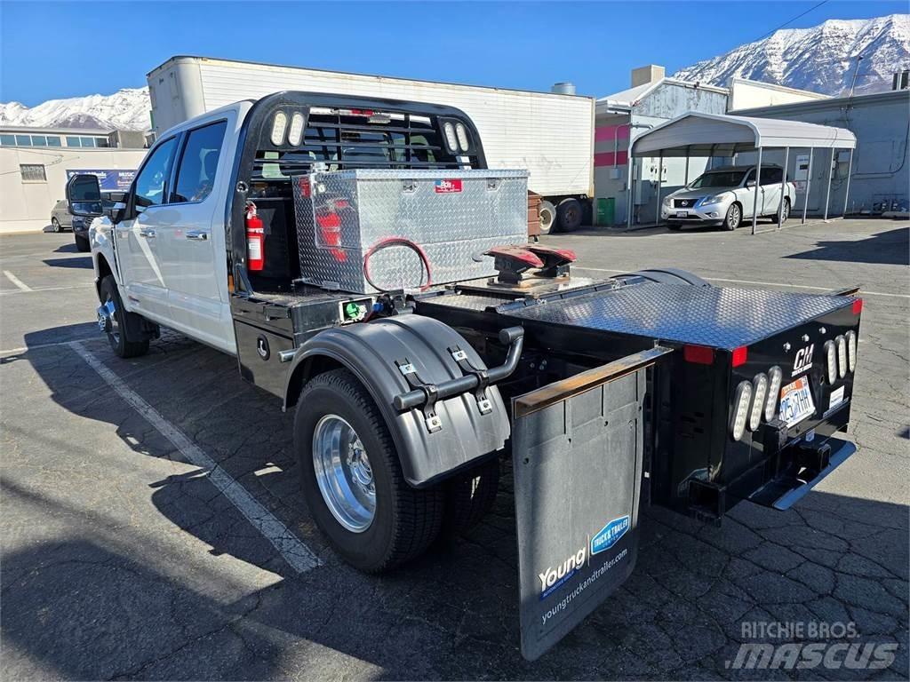 Ford F-350 Prekucniki