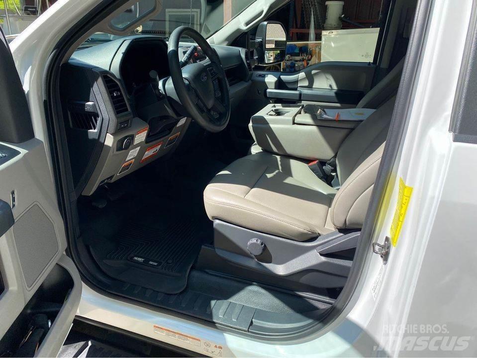 Ford F-450 Avtokošare