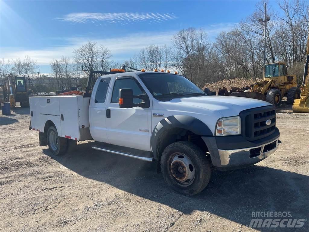 Ford F-450 Komunalna vozila