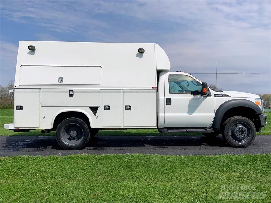 Ford F-450 Komunalna vozila