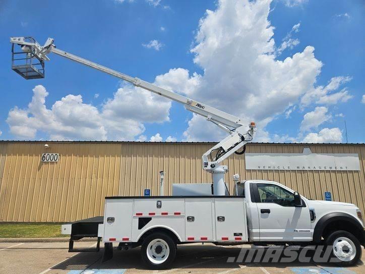 Ford F-450 Avtokošare