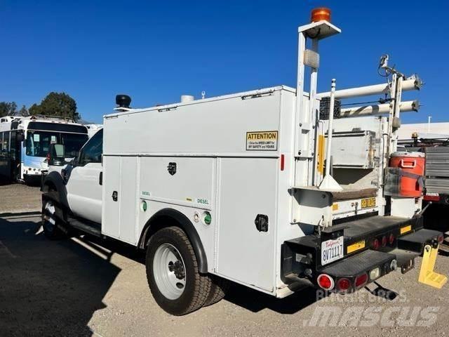Ford F-550 Komunalna vozila