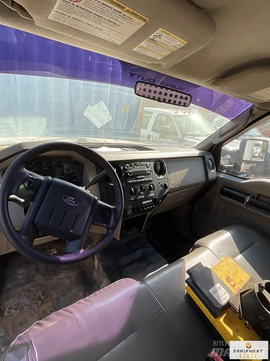 Ford F-550 Komunalna vozila