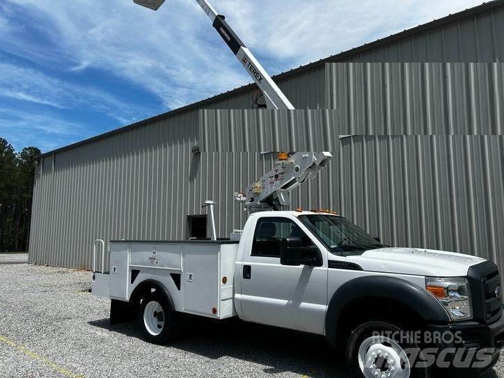 Ford F-550 Avtokošare
