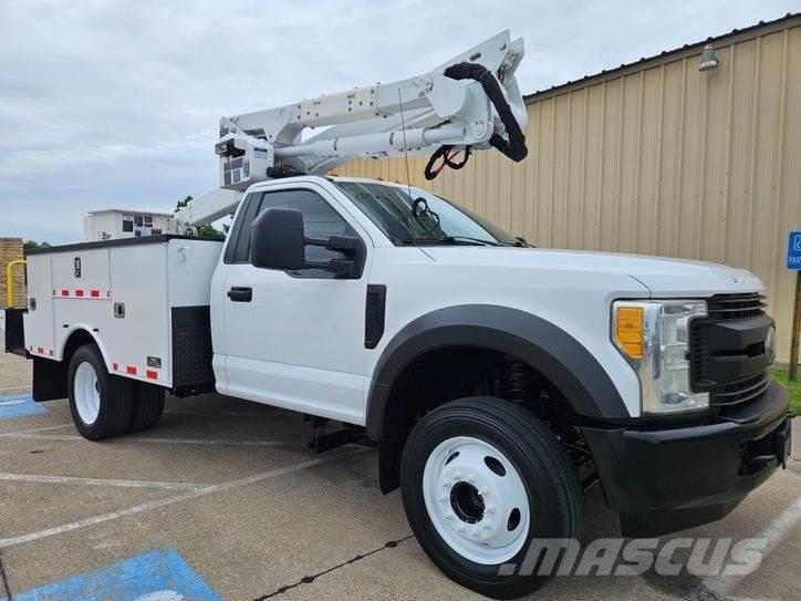 Ford F-550 Avtokošare
