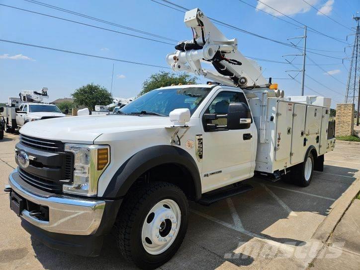 Ford F-550 Avtokošare