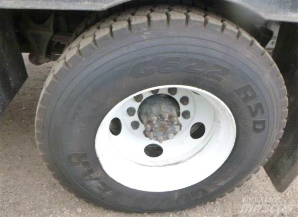 Ford F-650 Vakuumski tovornjaki