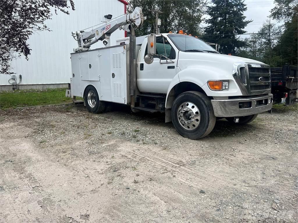 Ford F-750 Komunalna vozila