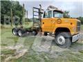 Ford L8000 Tovornjaki za hlode