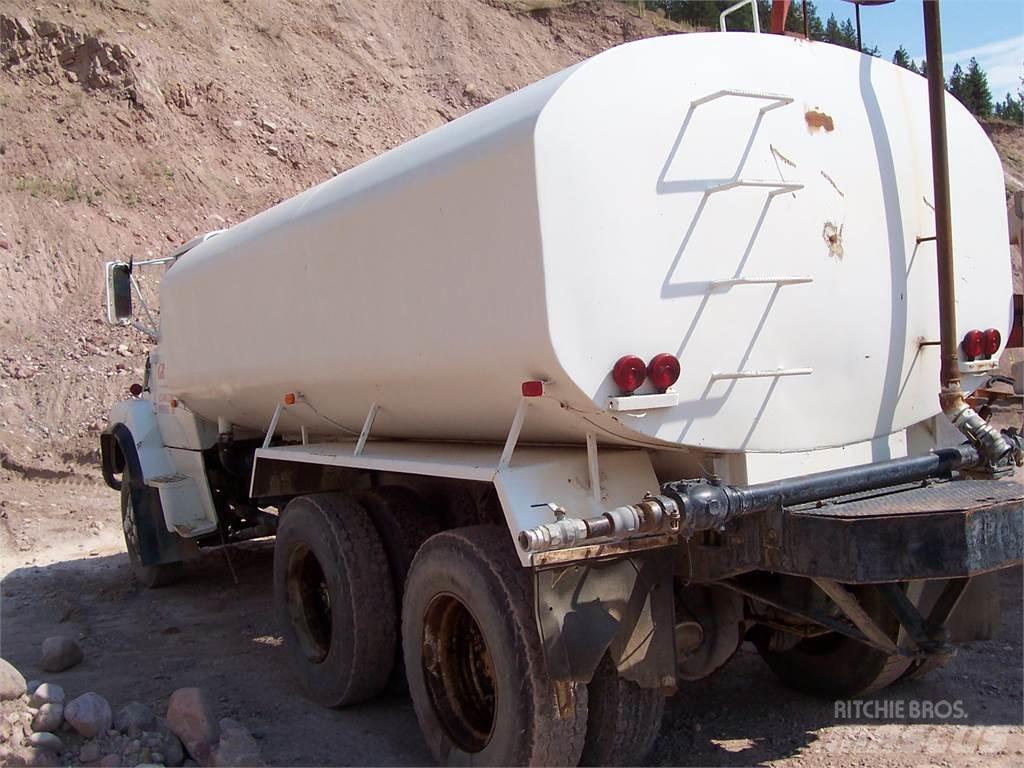 Ford LTS8000 Tovornjaki cisterne