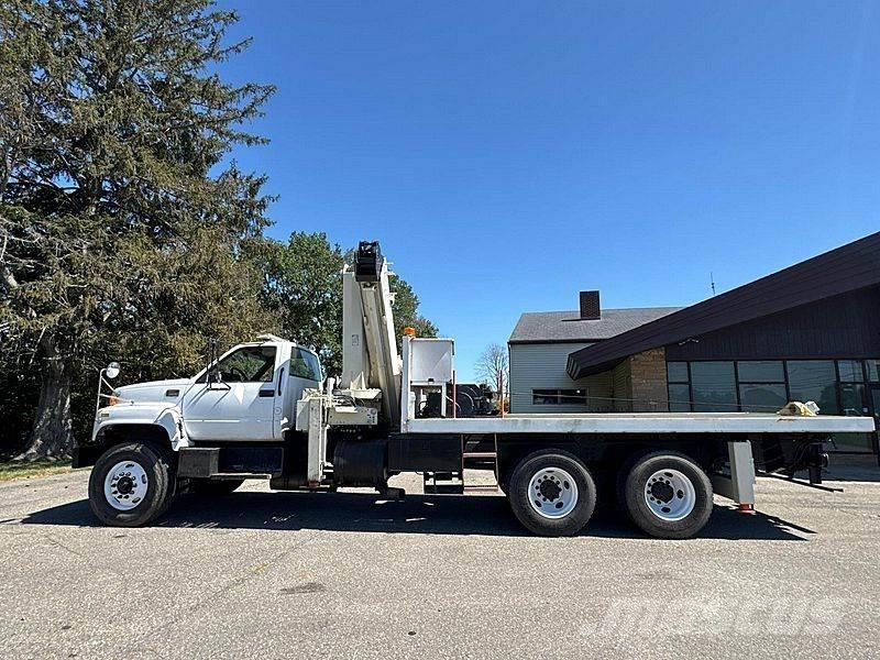 GMC C8500 Žerjavi za hlode
