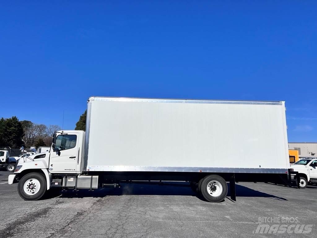 Hino L6 Tovornjaki zabojniki