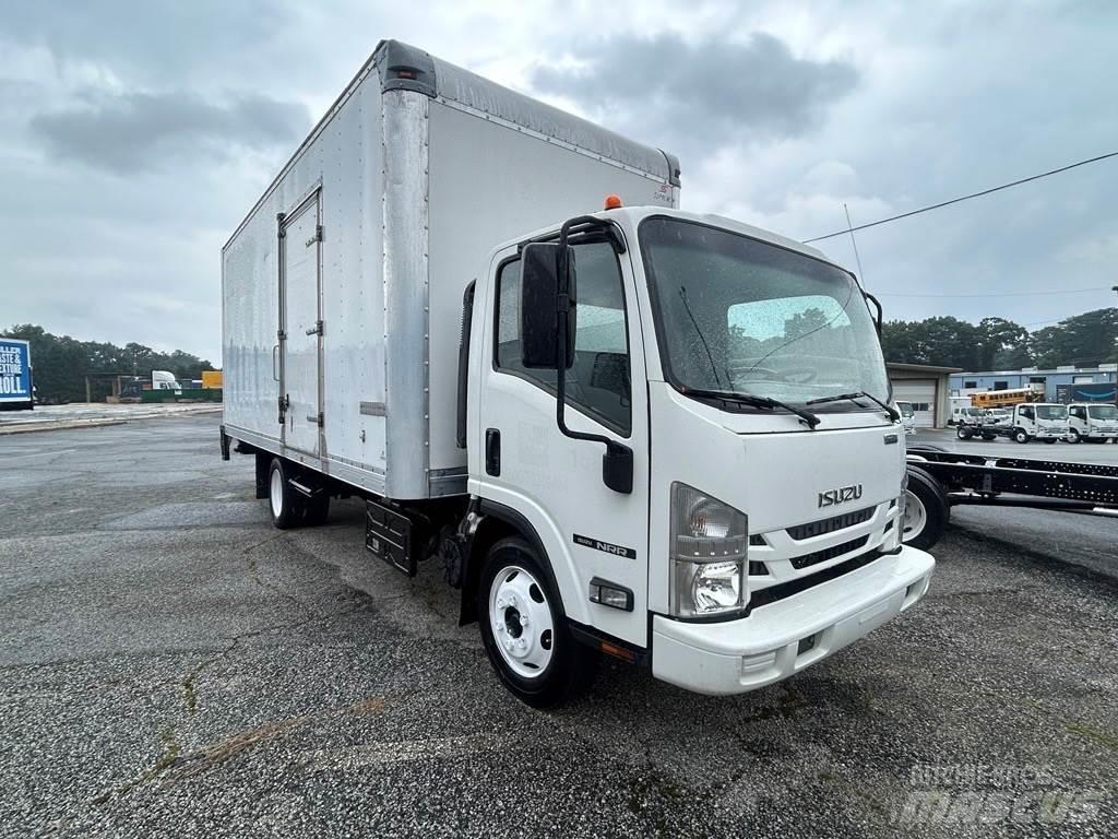 Isuzu NRR Vlačilci