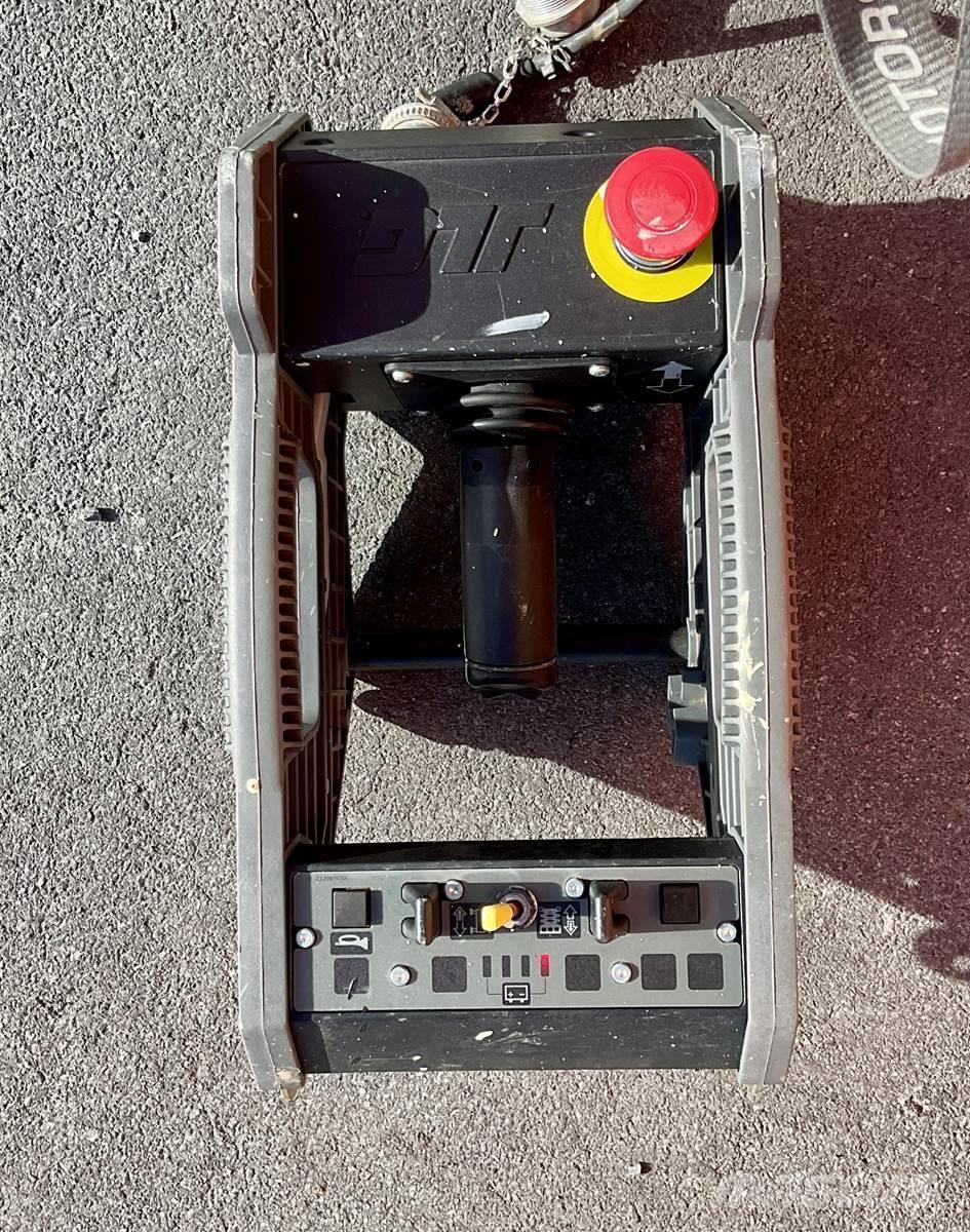 JLG 1930ES Škarjaste dvižne ploščadi