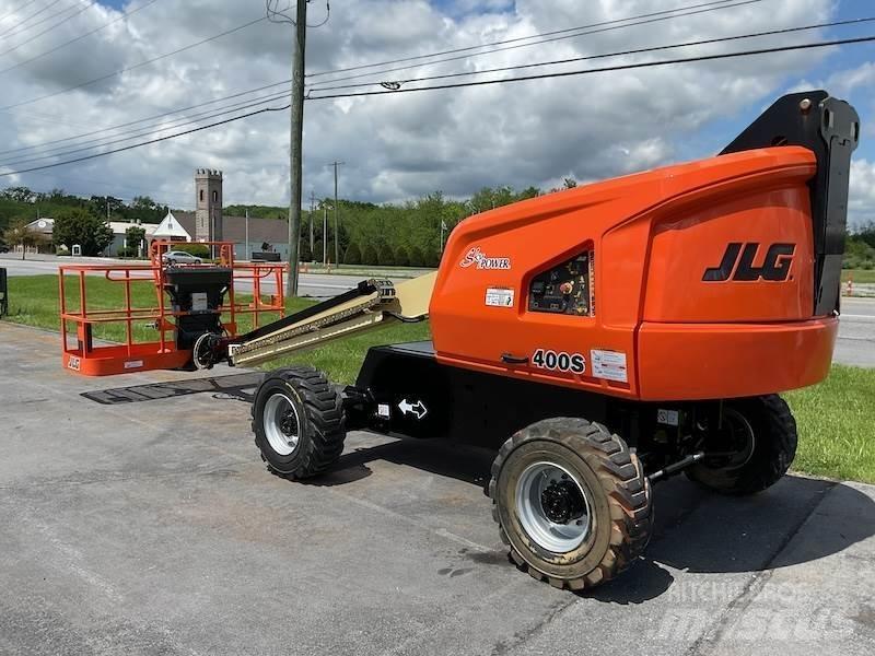 JLG 400S Teleskopske dvižne ploščadi