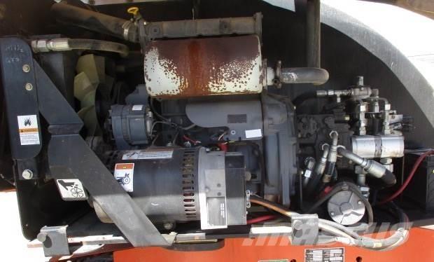 JLG 400S Teleskopske dvižne ploščadi