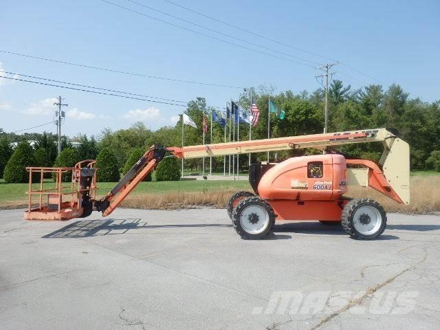 JLG 600AJ Druga dvigala in dvižne ploščadi