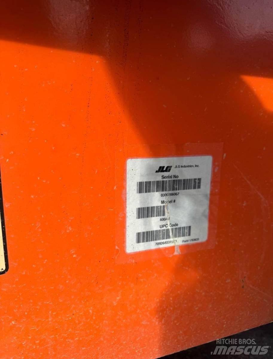 JLG 600AJ Druga dvigala in dvižne ploščadi