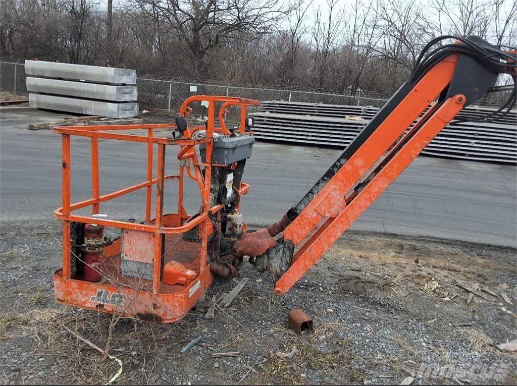 JLG 600AJ Zglobne dvižne ploščadi