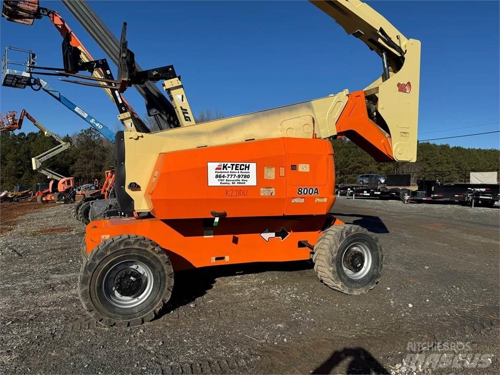 JLG 800A Druga dvigala in dvižne ploščadi