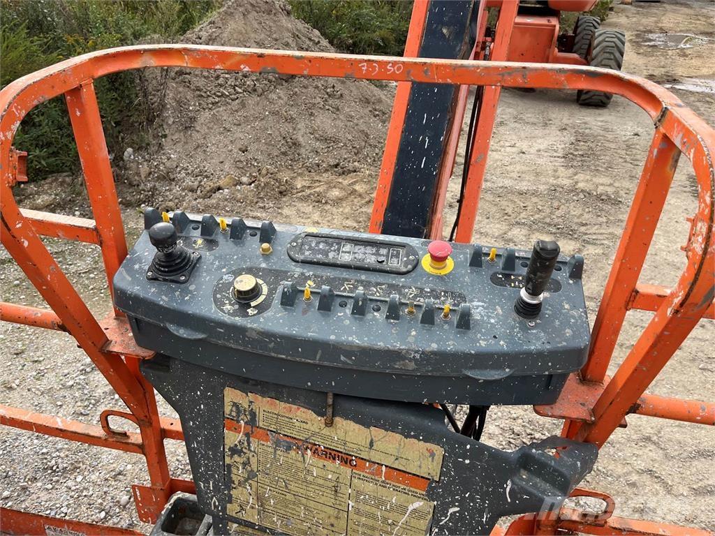 JLG 860SJ Druga dvigala in dvižne ploščadi